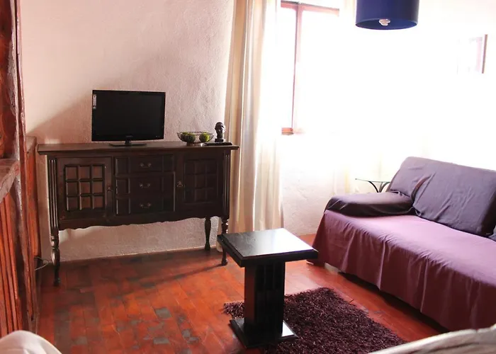 By The Sea Seget Vranjica, - 2037 트로기르